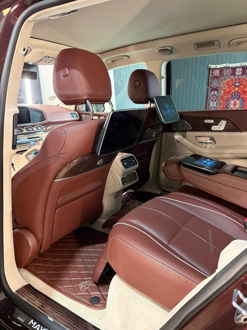 2025 Maybach GLS 600 rental in Benidorm, Costa Blanca 4