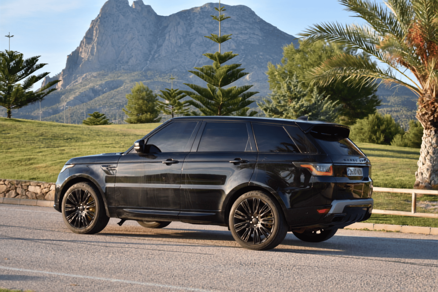 Range Rover Sport 525cv rental in Benidorm, Costa Blanca 3